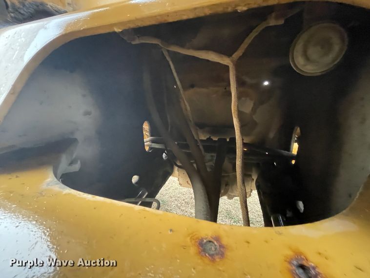image for item II9281 1994 Dresser 518  wheel loader