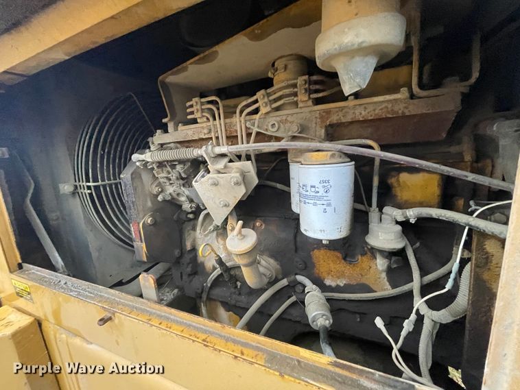 image for item II9281 1994 Dresser 518  wheel loader