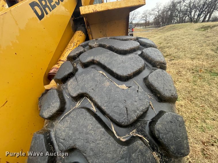 image for item II9281 1994 Dresser 518  wheel loader