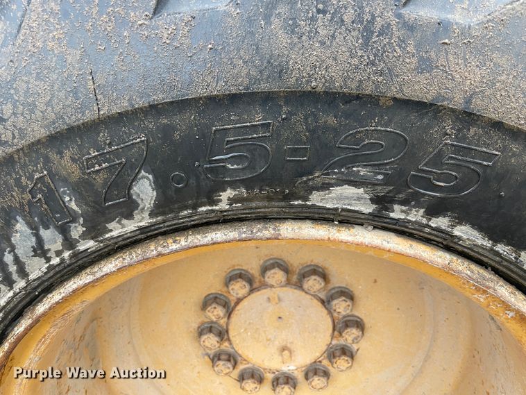 image for item II9281 1994 Dresser 518  wheel loader