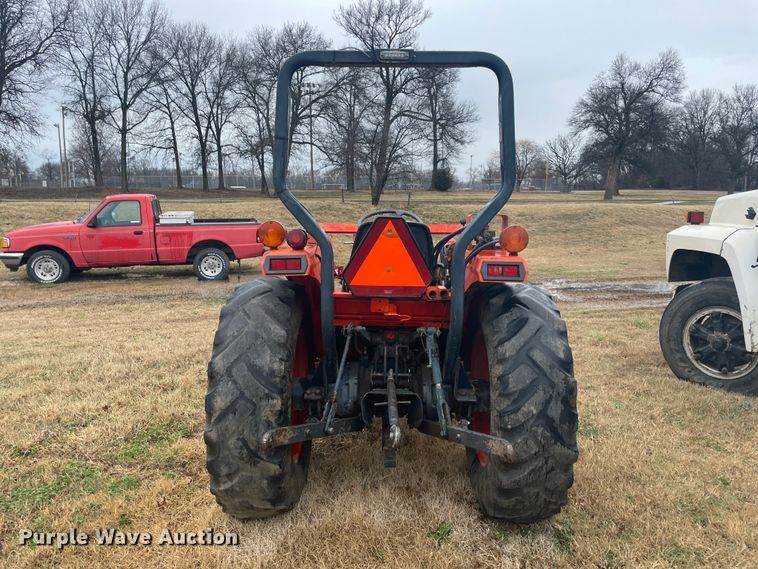 image for item II9284 Kubota L2850  MFWD tractor
