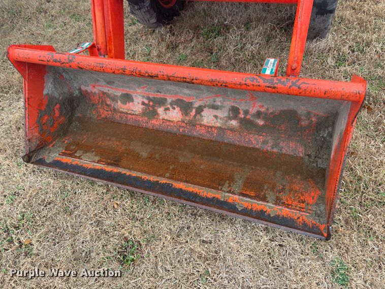 image for item II9284 Kubota L2850  MFWD tractor