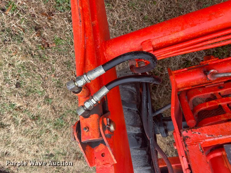 image for item II9284 Kubota L2850  MFWD tractor