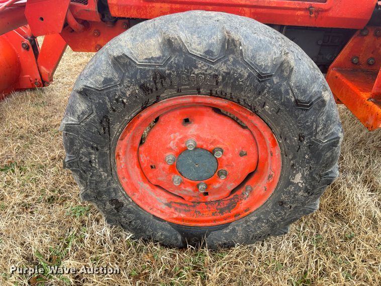 image for item II9284 Kubota L2850  MFWD tractor