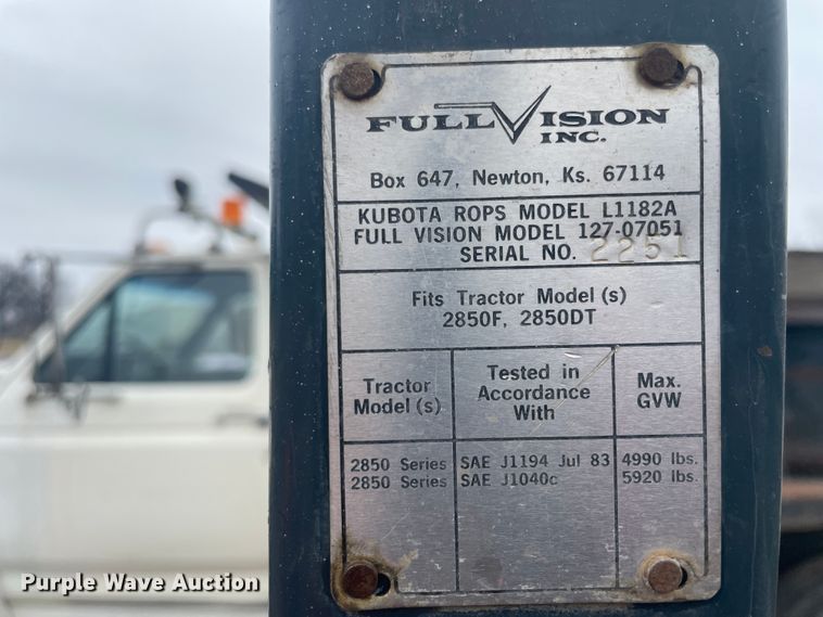 image for item II9284 Kubota L2850  MFWD tractor