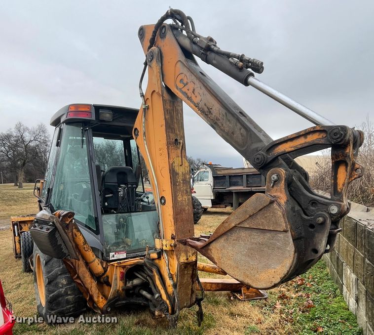 image for item II9285 Case 580L  backhoe