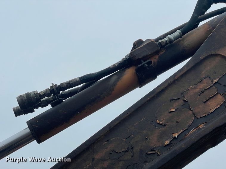 image for item II9285 Case 580L  backhoe