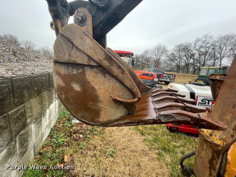 image for item II9285 Case 580L  backhoe