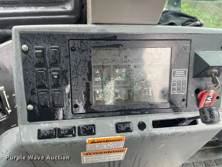 image for item II9285 Case 580L  backhoe