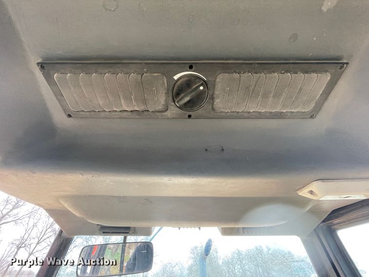 image for item II9285 Case 580L  backhoe