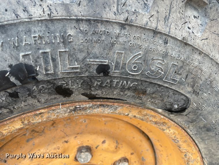 image for item II9285 Case 580L  backhoe