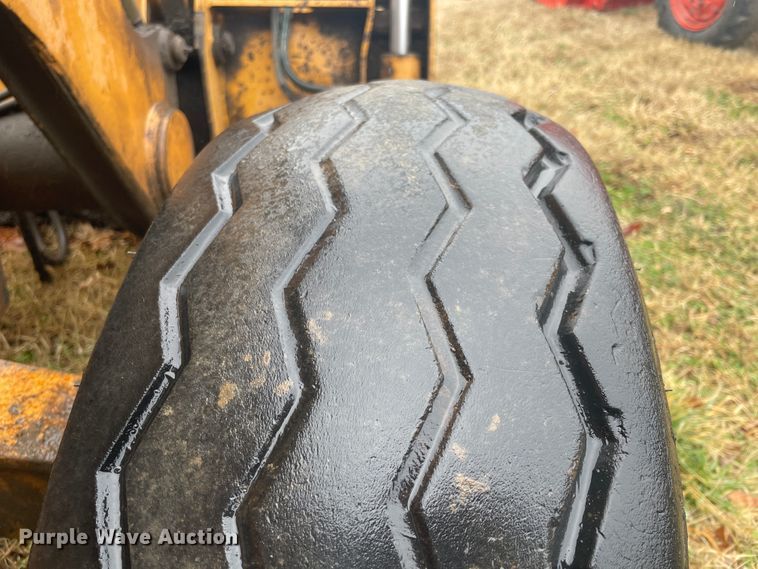 image for item II9285 Case 580L  backhoe