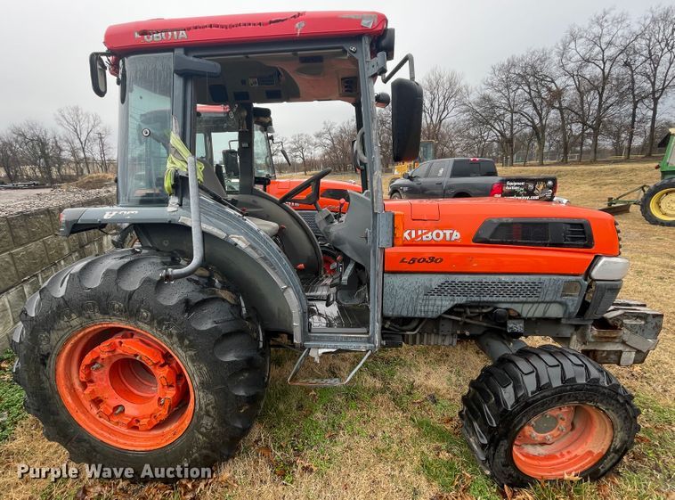 image for item II9288 Kubota L5030  MFWD tractor