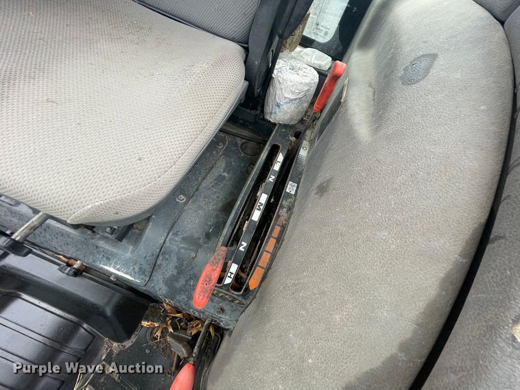 image for item II9288 Kubota L5030  MFWD tractor