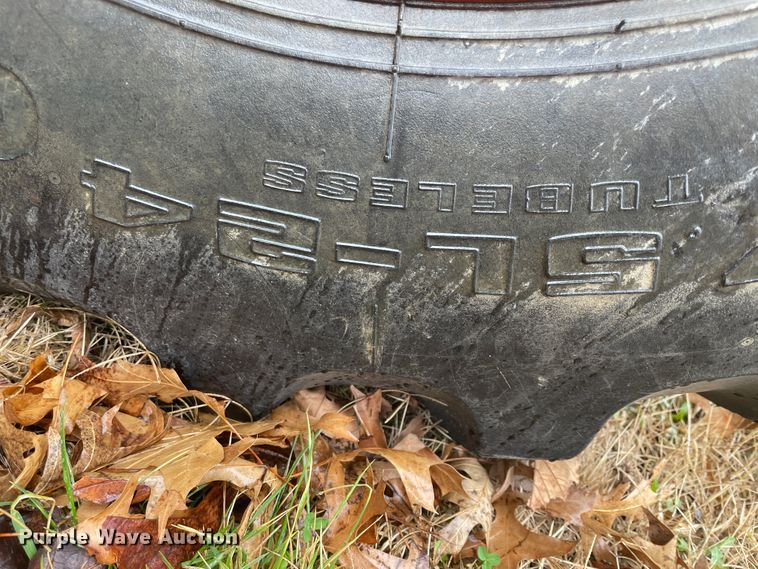 image for item II9288 Kubota L5030  MFWD tractor