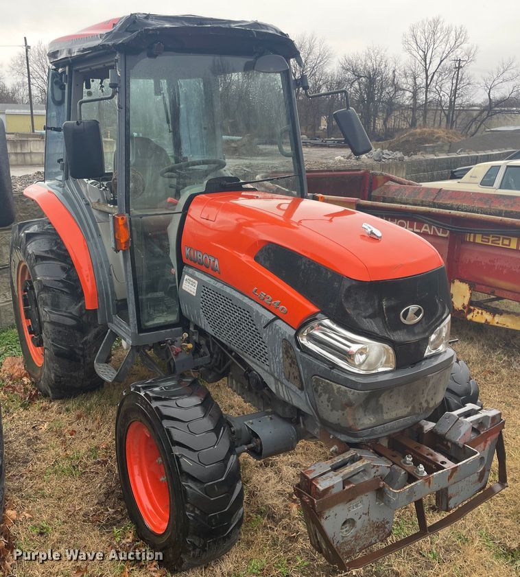 image for item II9289 Kubota L5240  MFWD tractor