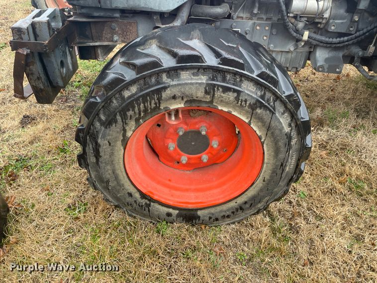 image for item II9289 Kubota L5240  MFWD tractor