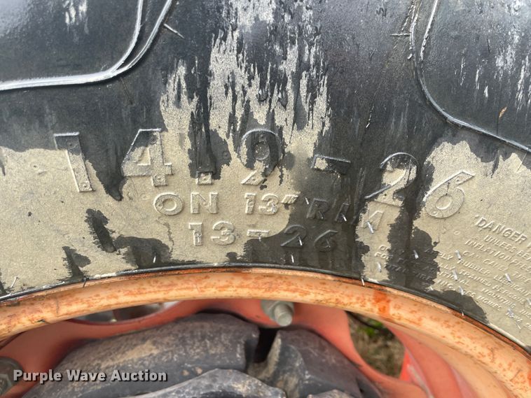 image for item II9289 Kubota L5240  MFWD tractor