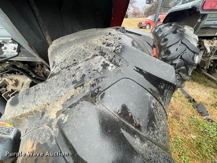 image for item II9289 Kubota L5240  MFWD tractor