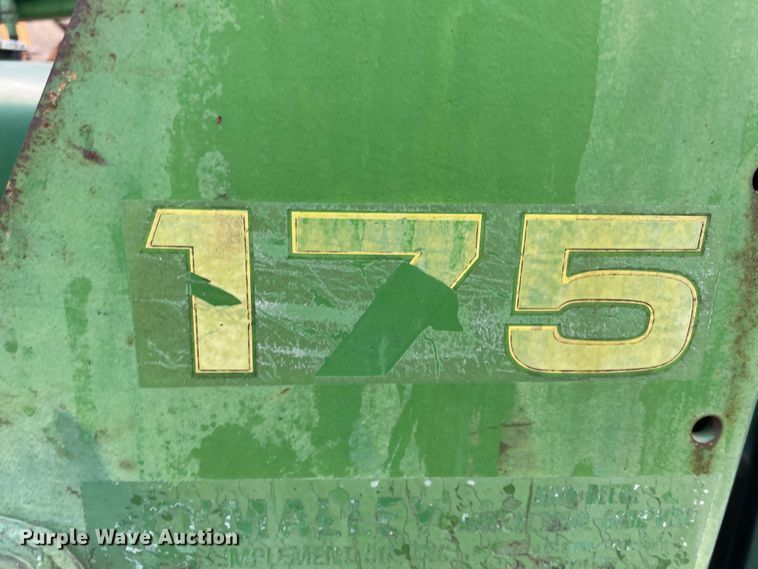 image for item II9291 John Deere 2040  tractor