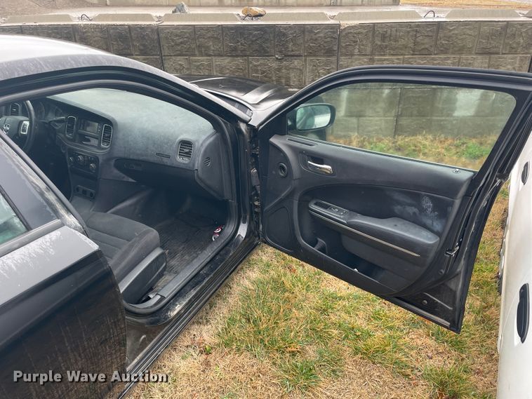 image for item II9292 2013 Dodge Charger Police