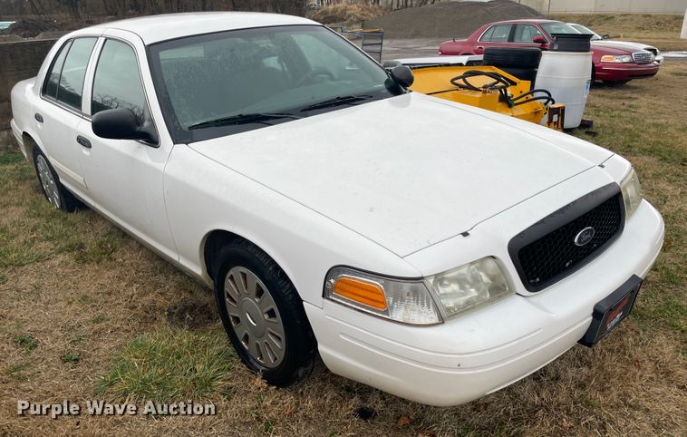 image for item II9293 2010 Ford Crown Victoria Police Interceptor