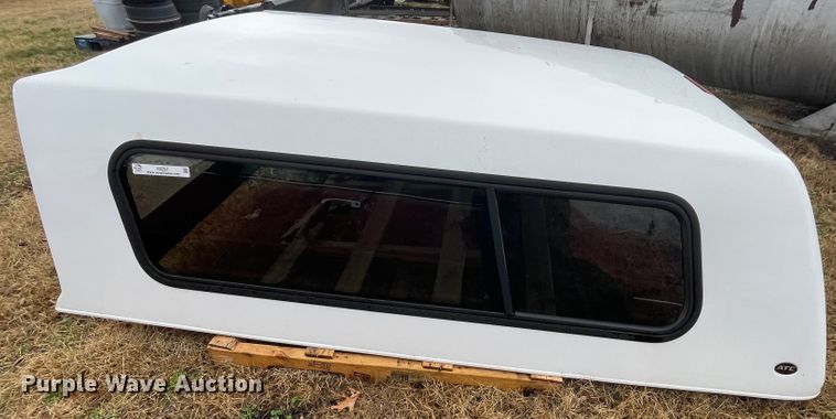 image for item II9297 Fiberglass topper