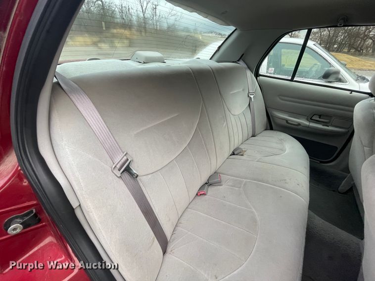 image for item II9298 2001 Ford Crown Victoria Police Interceptor