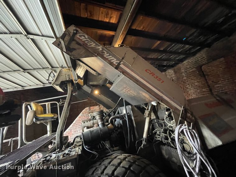 image for item II9299 Cedarapids CR351  paver