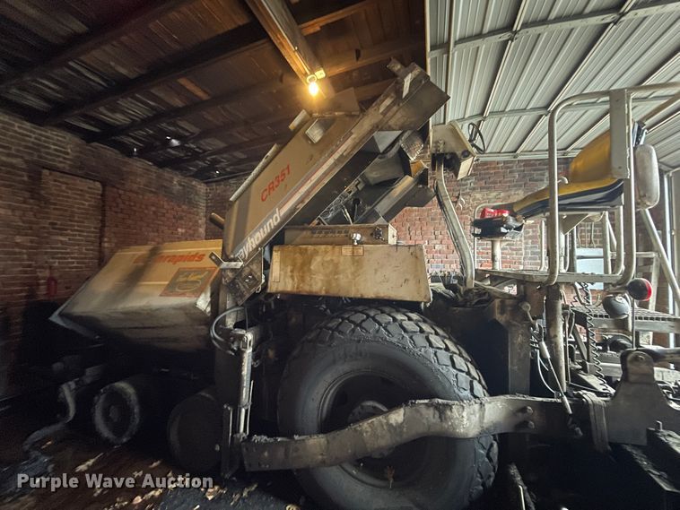 image for item II9299 Cedarapids CR351  paver