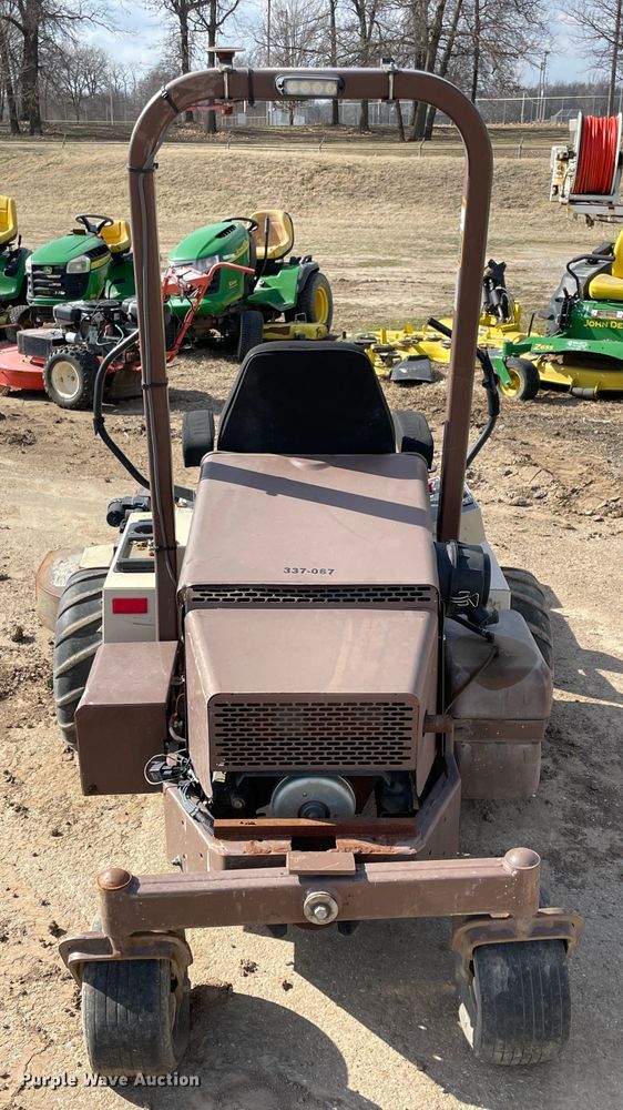 image for item II9303 Grasshopper 722D  ZTR lawn mower