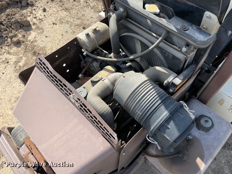 image for item II9303 Grasshopper 722D  ZTR lawn mower