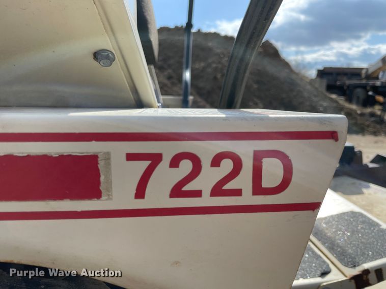 image for item II9303 Grasshopper 722D  ZTR lawn mower