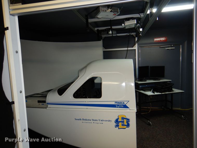 image for item II9771 Frasca TruFlight flight simulator