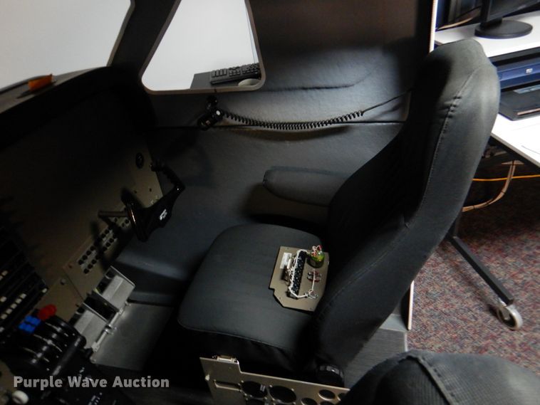 image for item II9771 Frasca TruFlight flight simulator