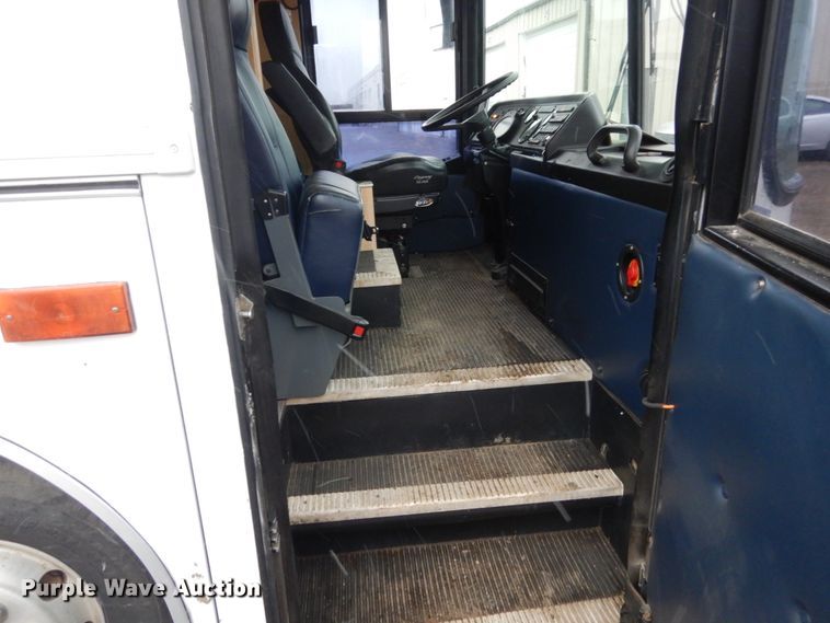 image for item IK9804 1999 Van Hool 3-2000  coach bus