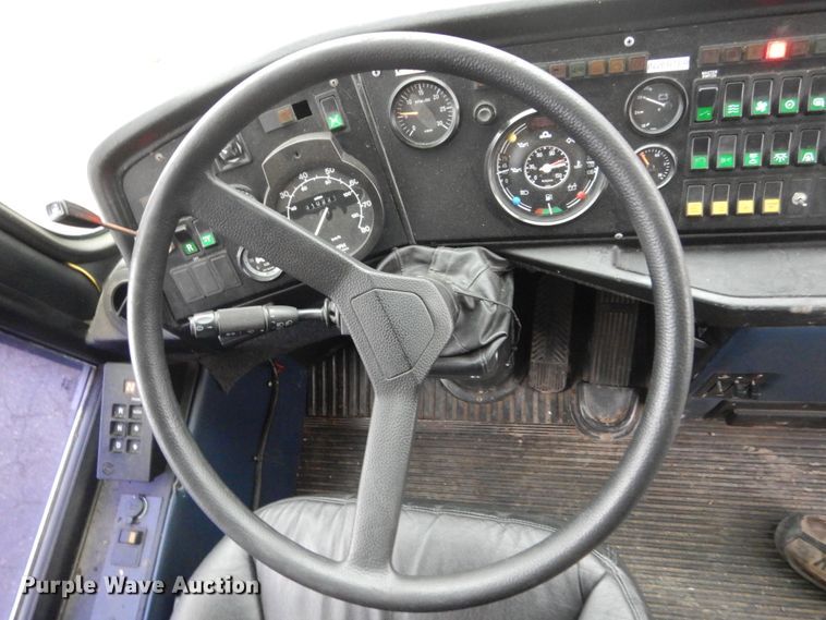 image for item IK9804 1999 Van Hool 3-2000  coach bus