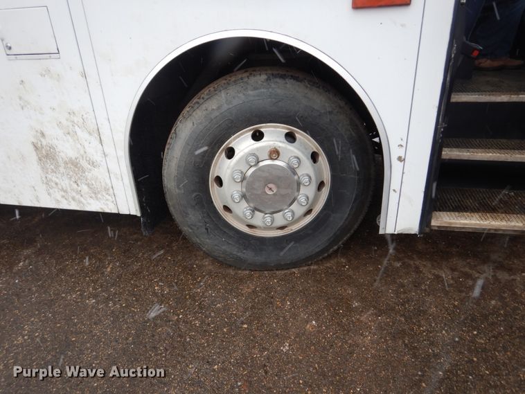 image for item IK9804 1999 Van Hool 3-2000  coach bus