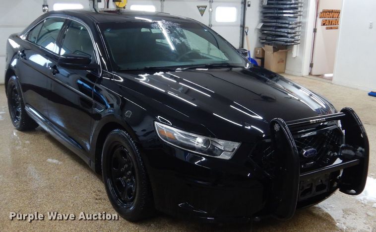 image for item IK9807 2017 Ford Taurus Police