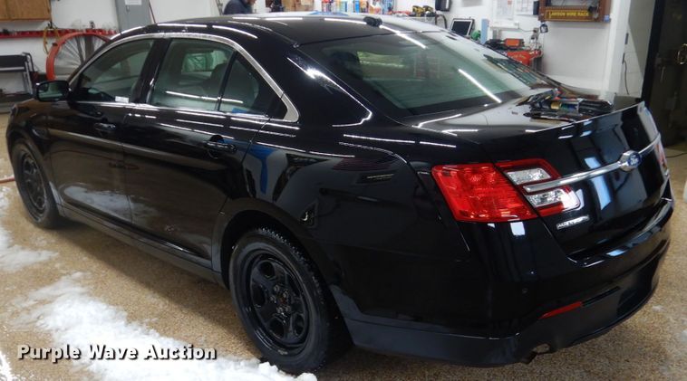 image for item IK9807 2017 Ford Taurus Police