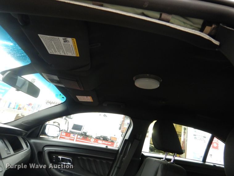 image for item IK9807 2017 Ford Taurus Police