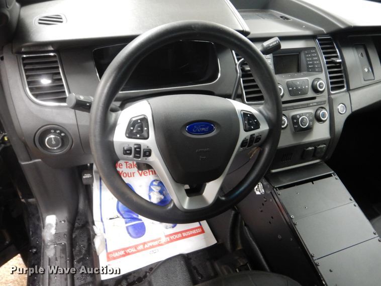 image for item IK9807 2017 Ford Taurus Police