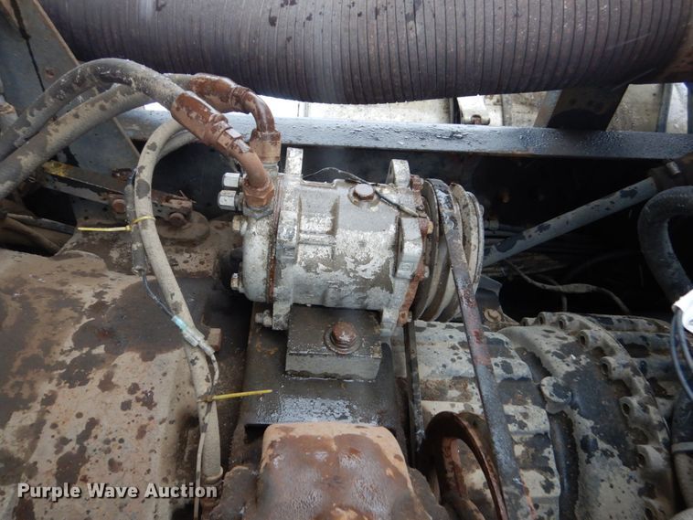 image for item IK9810 1983 Marmon  semi truck