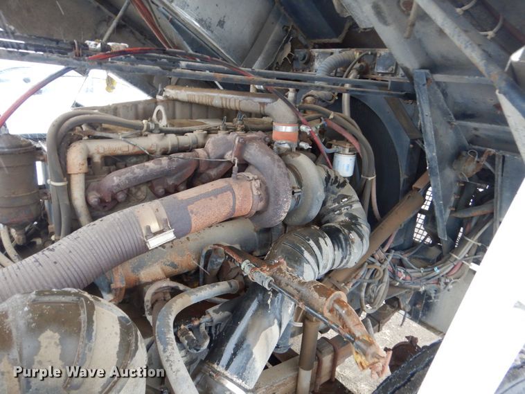 image for item IK9810 1983 Marmon  semi truck