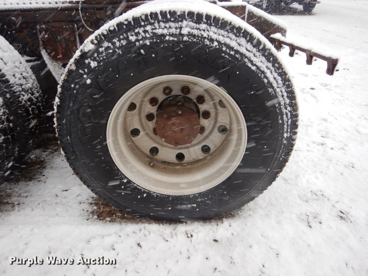 image for item IK9810 1983 Marmon  semi truck