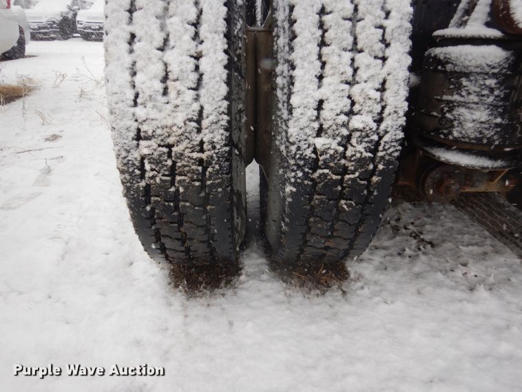 image for item IK9810 1983 Marmon  semi truck