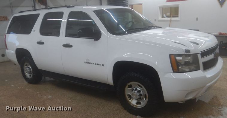image for item IK9811 2007 Chevrolet Suburban 2500  SUV