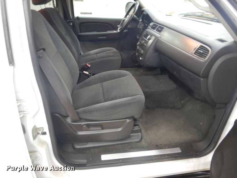 image for item IK9811 2007 Chevrolet Suburban 2500  SUV