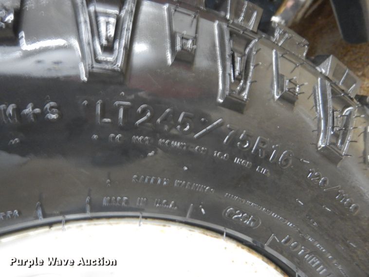 image for item IK9811 2007 Chevrolet Suburban 2500  SUV