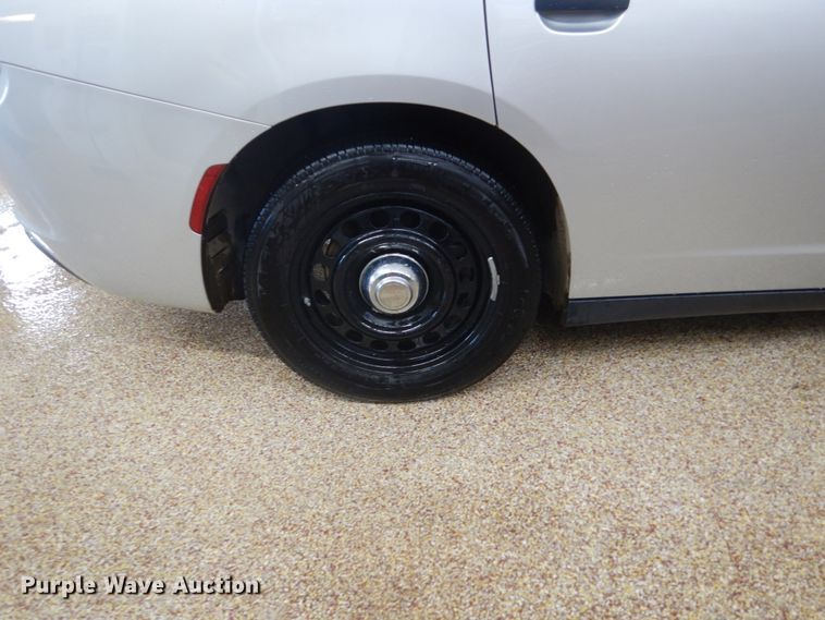 image for item IK9819 2017 Dodge Charger Police